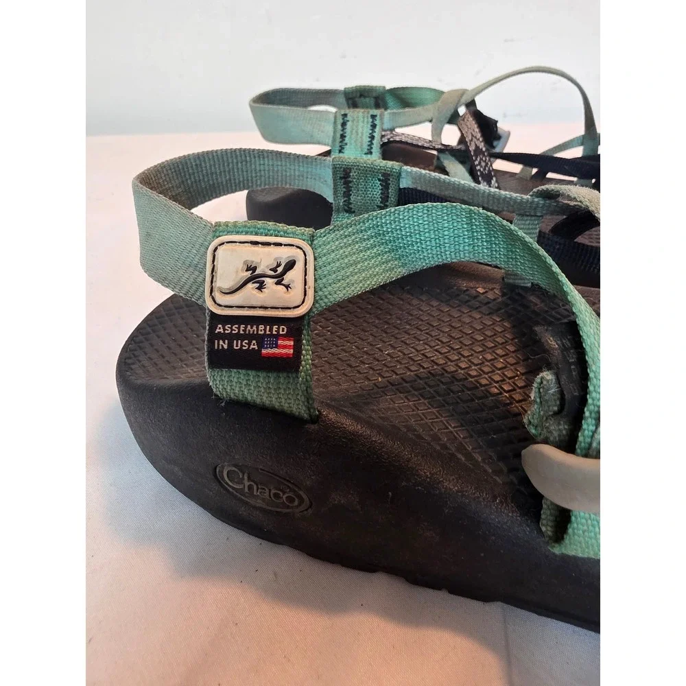 Chaco Z2 Classic Sport Sandals Mens 11 Sage Green Black Toe Loop USA Assembled